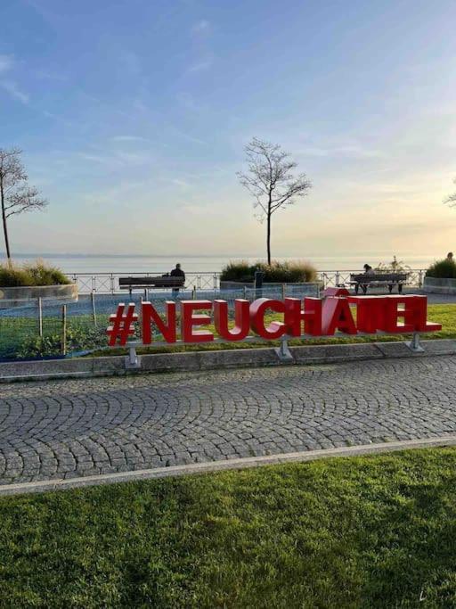 V&V Centre Neuchâtel Εξωτερικό φωτογραφία